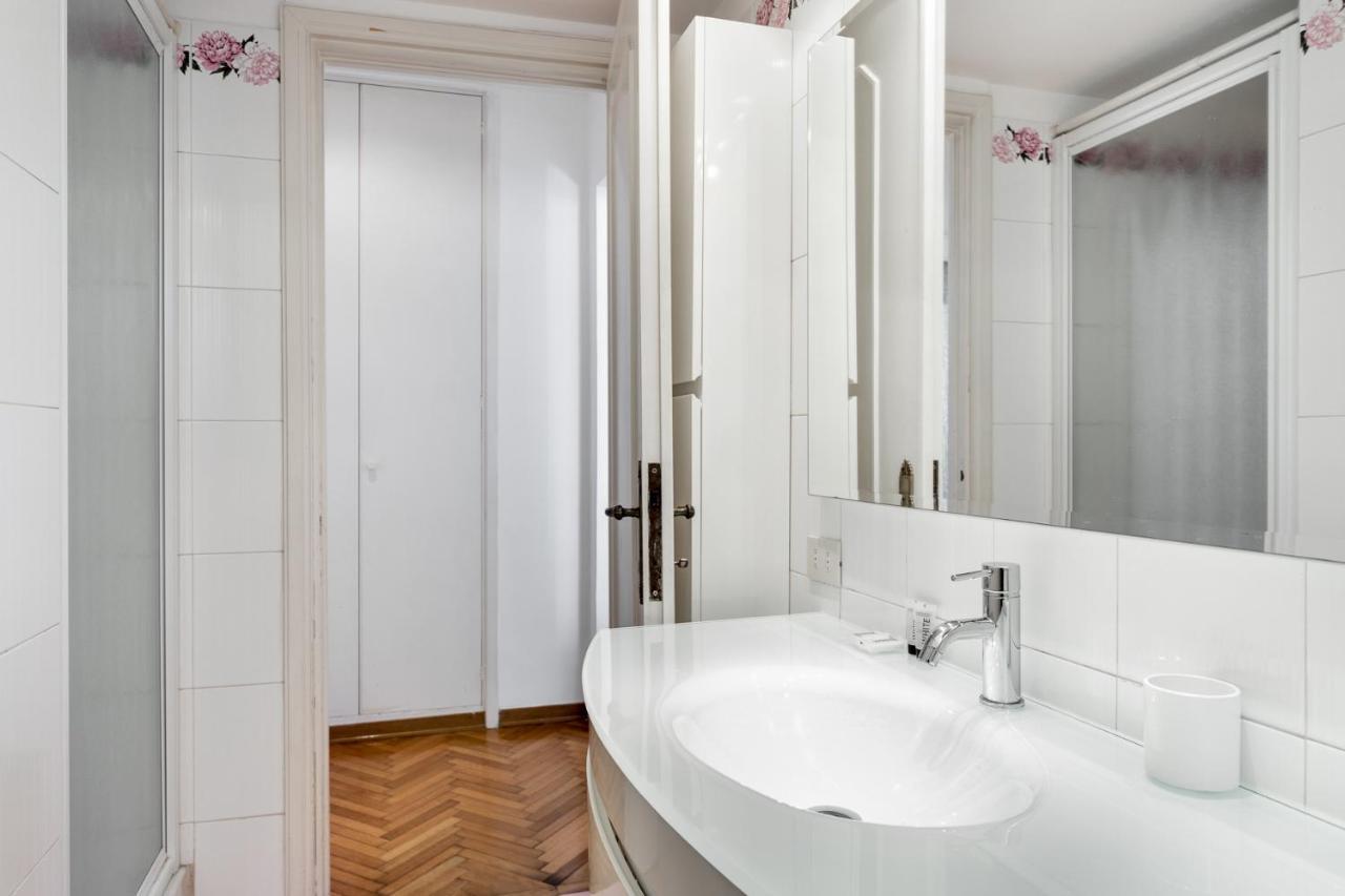 Sunny Flat Near Villa Borghese Rom Exteriör bild